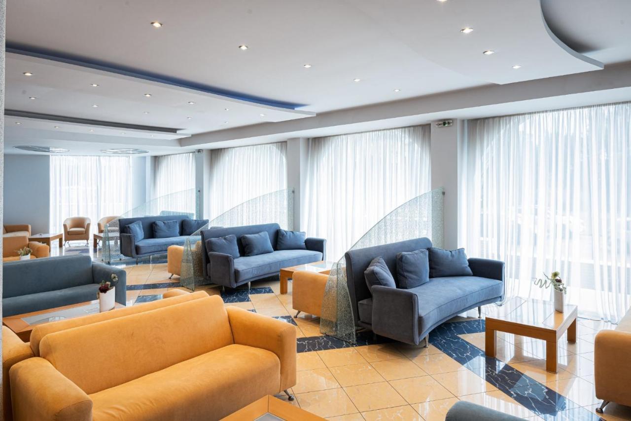 Kreoli Suites Glyfada Athens Exterior photo